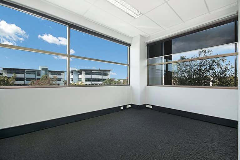 Regatta Corporate, 3C/2 Innovation Parkway Birtinya QLD 4575 - Image 3
