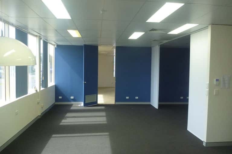 Suite 1-1st Floor 120 Taren Point Road Taren Point NSW 2229 - Image 2