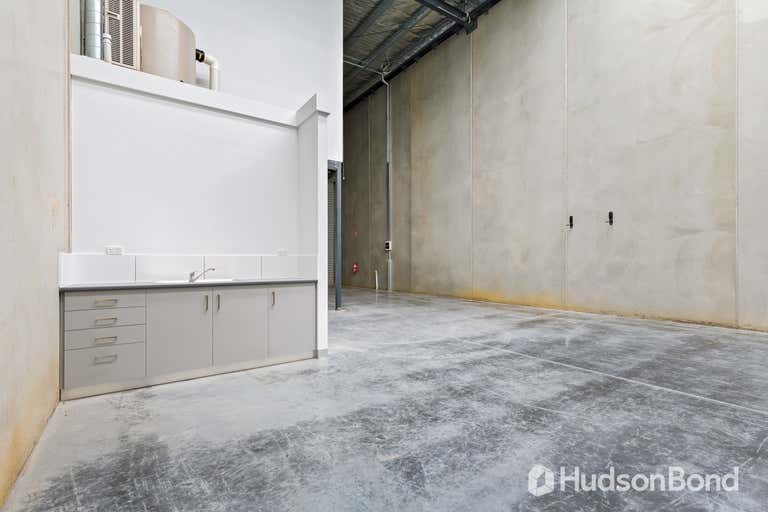 7/8 Monomeeth Drive Mitcham VIC 3132 - Image 4