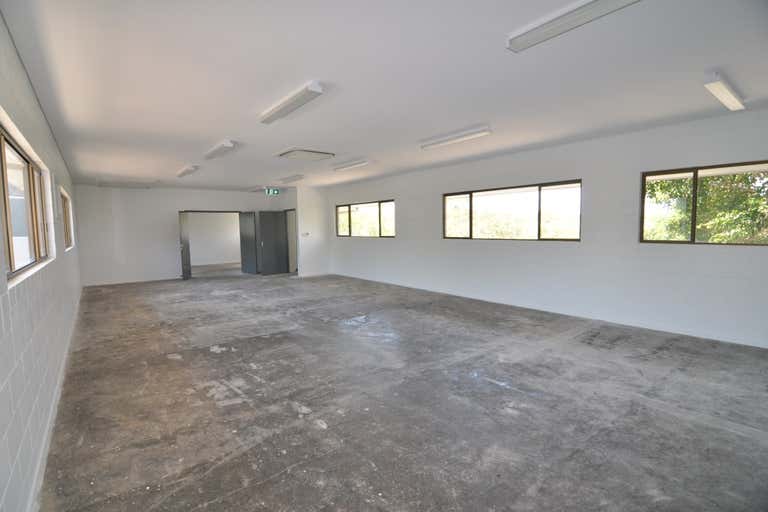 126 Hanran Street Townsville City QLD 4810 - Image 3