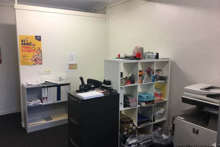 Office 3, 45 Sandison Terrace Glenelg North SA 5045 - Image 4