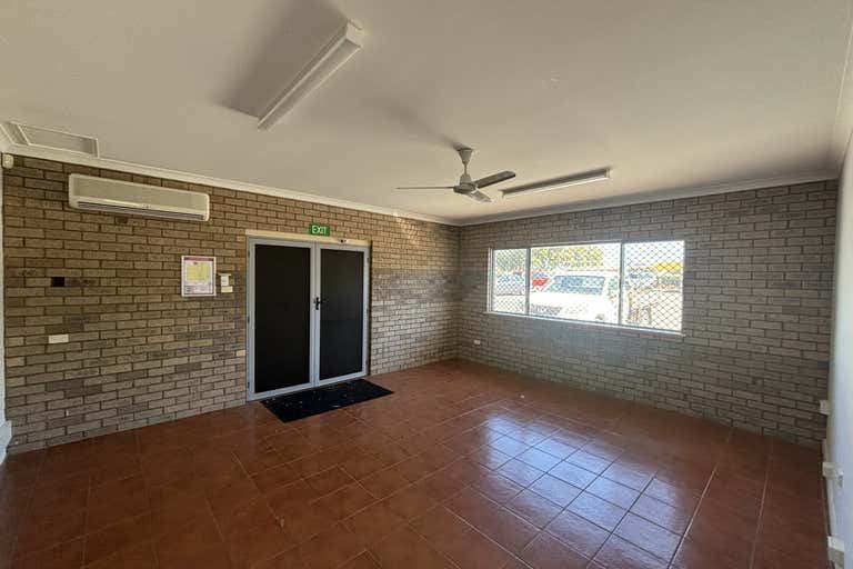 Suite 2, 24 Gregory Street Geraldton WA 6530 - Image 2