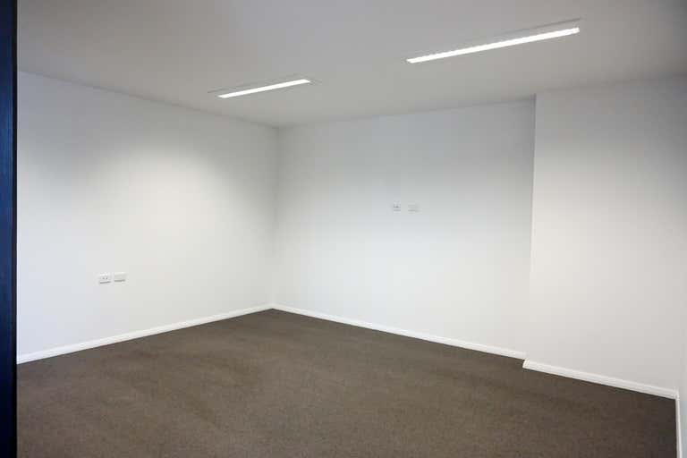 3/108 John Street Singleton NSW 2330 - Image 2