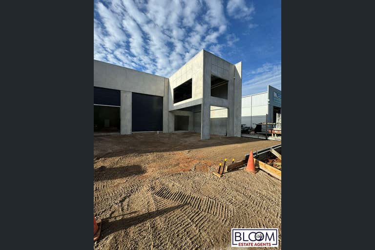 2/39 Collins Road Melton VIC 3337 - Image 2
