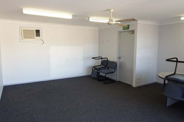 Unit 1, 1 Enterprise Close West Gosford NSW 2250 - Image 3