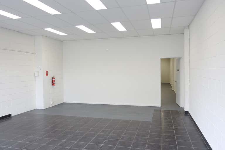 10 Station Street Pakenham VIC 3810 - Image 3