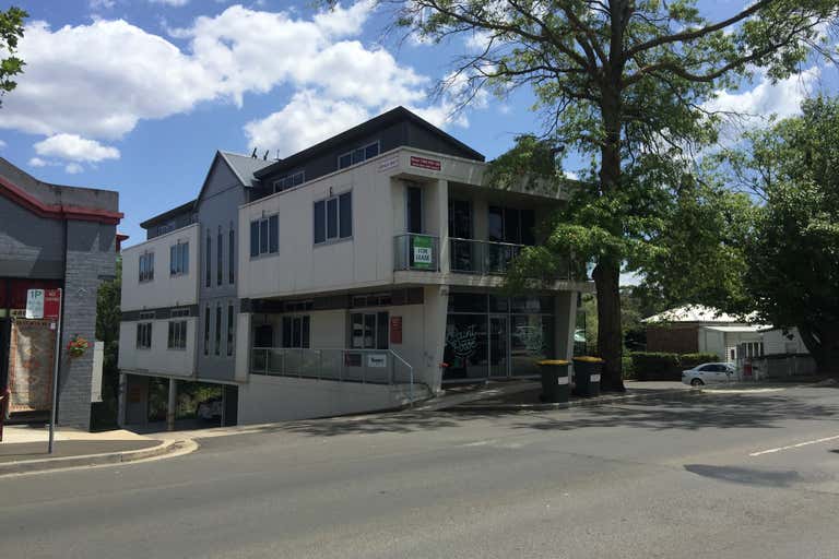 4/31a Station  Street Bowral NSW 2576 - Image 2