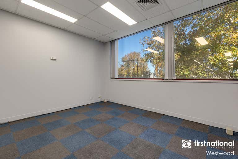 19/2-14 Station Place Werribee VIC 3030 - Image 4