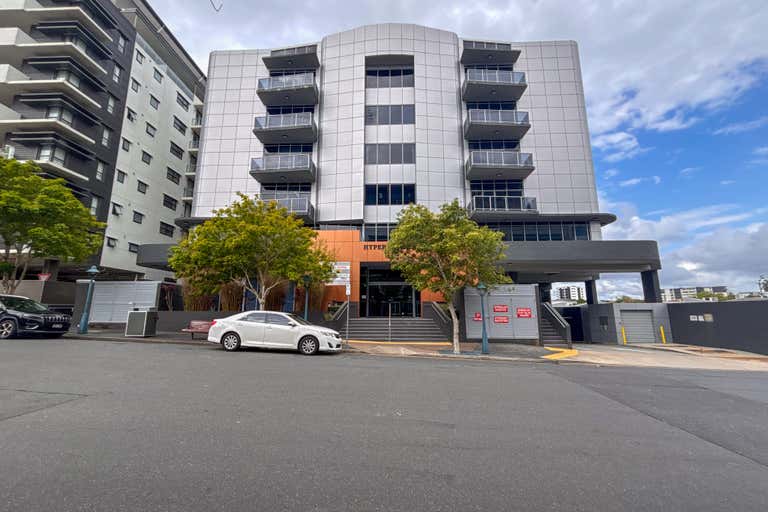 2/50 Sanders Street Upper Mount Gravatt QLD 4122 - Image 1