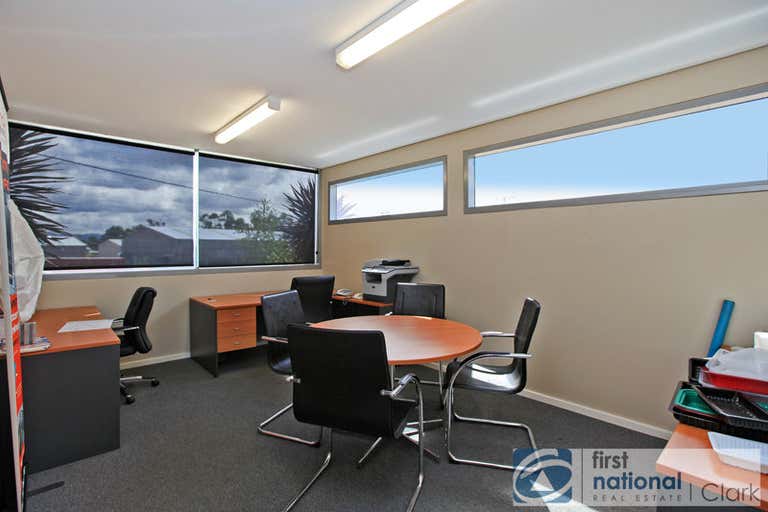 4 Darcan Way Drouin VIC 3818 - Image 3