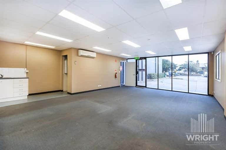 1/24 Eagleview Place Eagle Farm QLD 4009 - Image 4