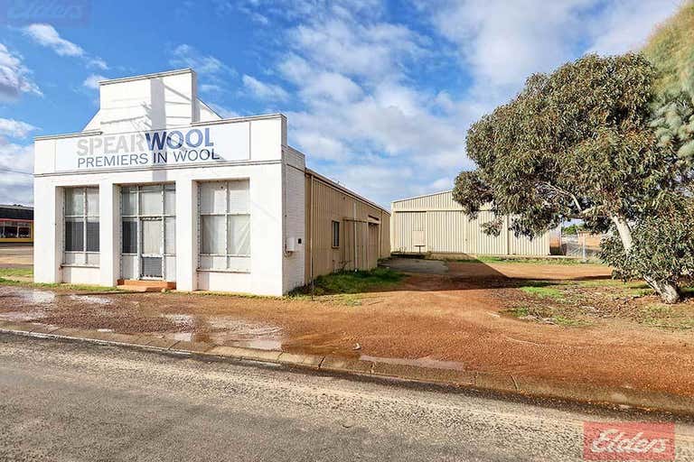 21 Gordon Street Narrogin WA 6312 - Image 2