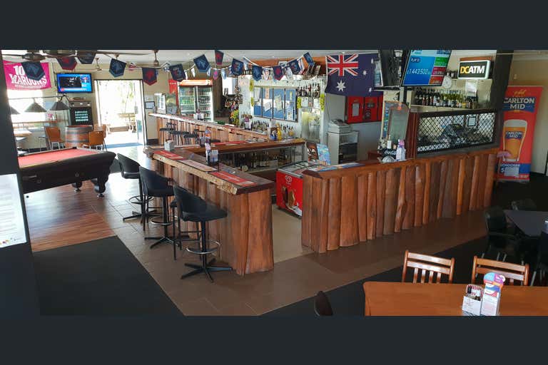 The Raglan Tavern, 55739  Bruce Highway Raglan QLD 4697 - Image 2