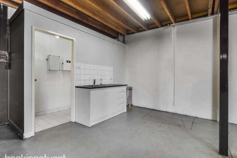 29/7 Dunstans Court Thomastown VIC 3074 - Image 2