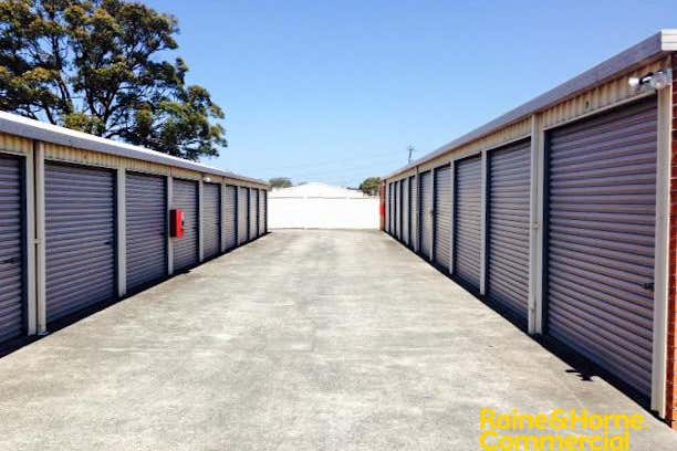 Storage, 4 Karungi Crescent Port Macquarie NSW 2444 - Image 1