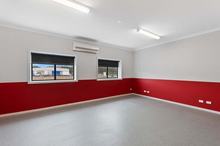 13 Alstonvale Court East Bendigo VIC 3550 - Image 4