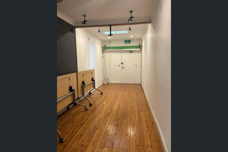 2/324 Crown Street Wollongong NSW 2500 - Image 1