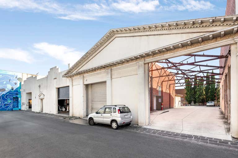 8a & 10 Russell Street Brunswick VIC 3056 - Image 2