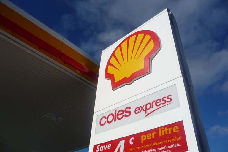 Shell Coles Express, 325 Ballarato Road Carrum Downs VIC 3201 - Image 1
