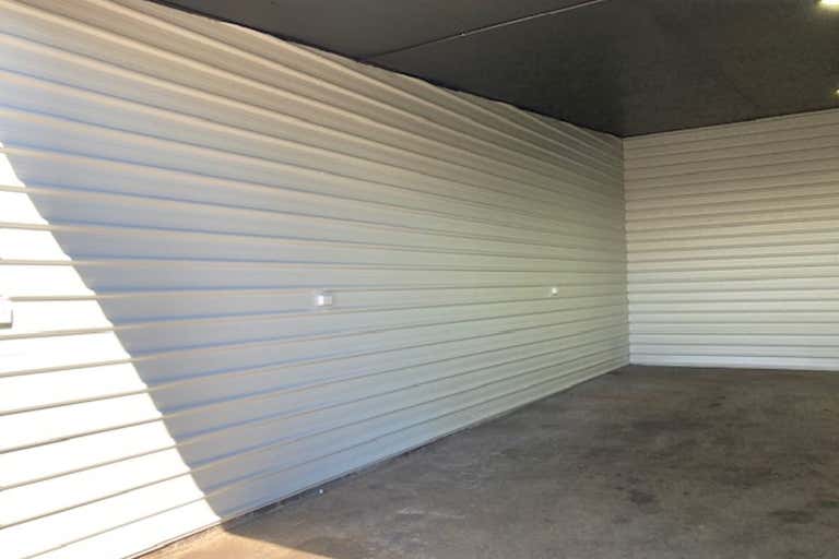 78 Vanity St Rockville QLD 4350 - Image 3