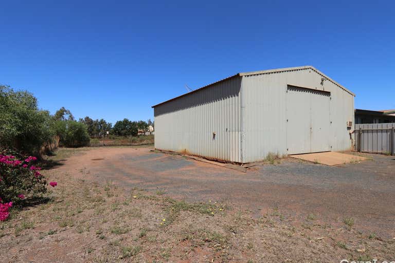 25 Moorambine Street Wedgefield WA 6721 - Image 2