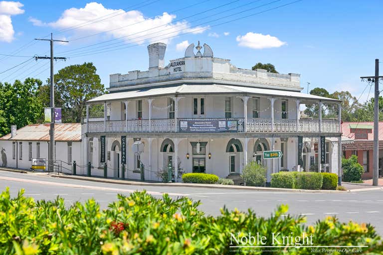 The Alexandra Hotel, 64 Grant Street Alexandra VIC 3714 - Image 1