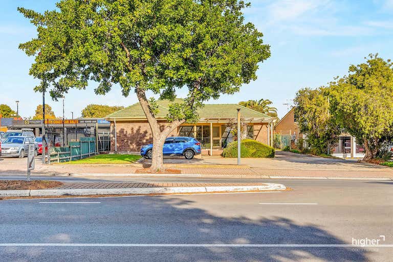 82 Beach Road Christies Beach SA 5165 - Image 2