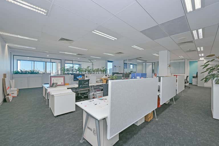 Part Level 6, 12 St Georges Terrace Perth WA 6000 - Image 4