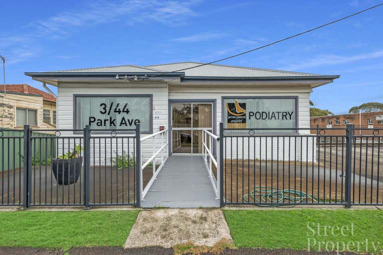 3/44 Park Avenue Adamstown NSW 2289 - Image 2