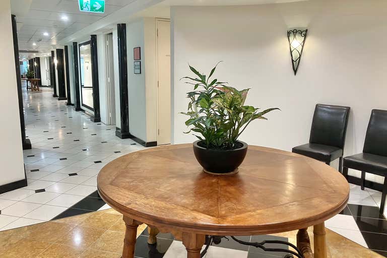 215/566 St Kilda Road Melbourne VIC 3004 - Image 2