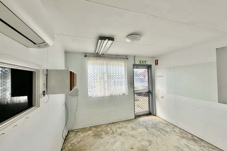 Unit 1, 46-50 Hugh Ryan Drive Garbutt QLD 4814 - Image 3