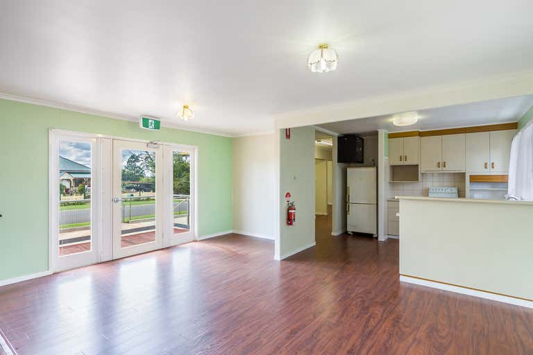 14 Makepeace Street Toowoomba City QLD 4350 - Image 4