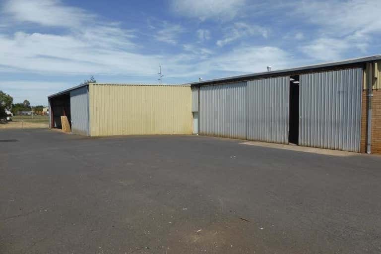 11 Douglas Mawson Road Dubbo NSW 2830 - Image 2