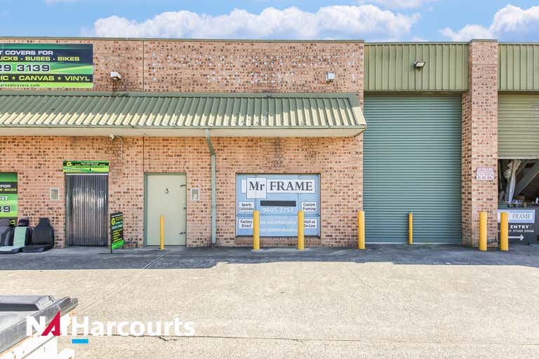 3/42 Aero Road Ingleburn NSW 2565 - Image 1