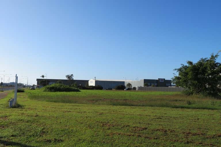 2 Caterpillar Drive Paget QLD 4740 - Image 4