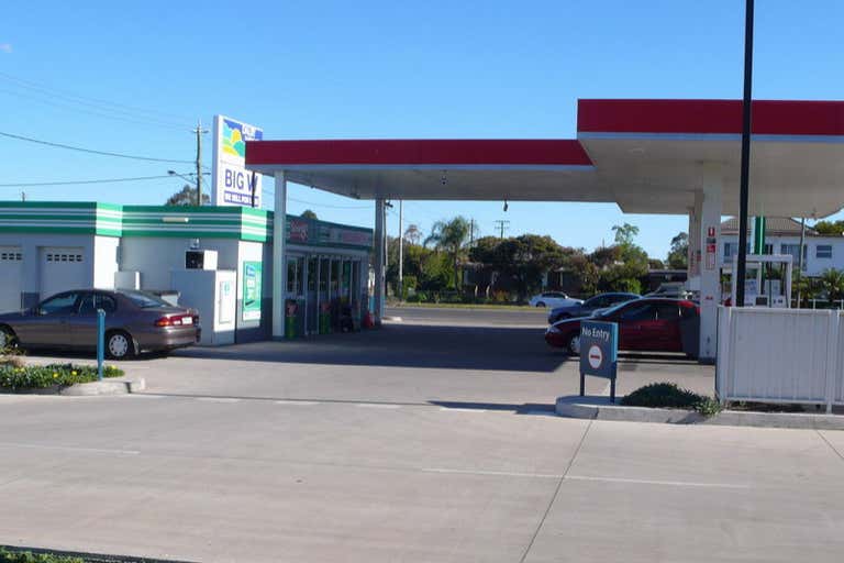 Caltex Service Station, 95 Drayton Street Dalby QLD 4405 - Image 4