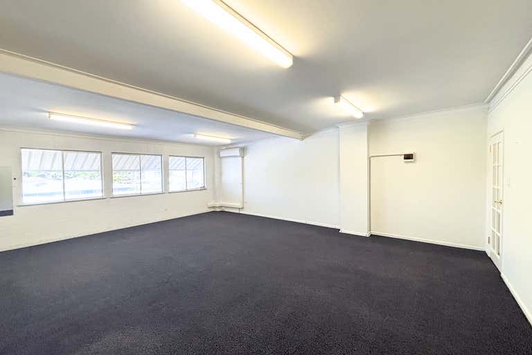 Suite 5  46-48 Wharf Street Tweed Heads NSW 2485 - Image 1