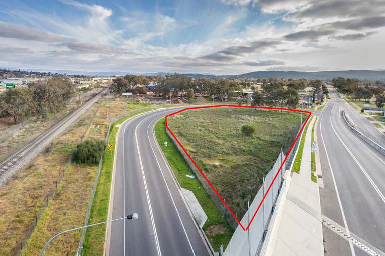 221 Fallon Street Albury NSW 2640 - Image 1
