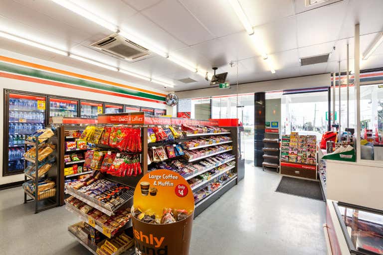 SOLD Malvern East 7Eleven, 609 Waverley Road Malvern East VIC 3145 - Image 2