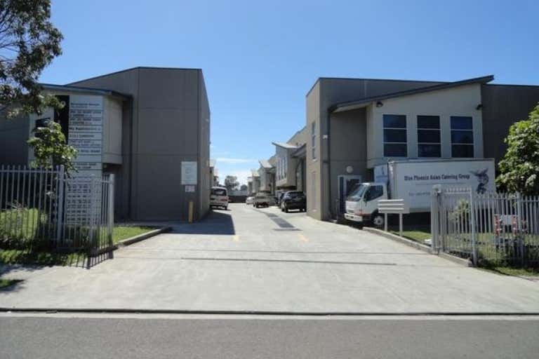 19 Birmingham Avenue Villawood NSW 2163 - Image 4