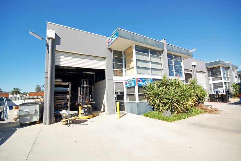 2/67 Wigg Street Wodonga VIC 3690 - Image 1