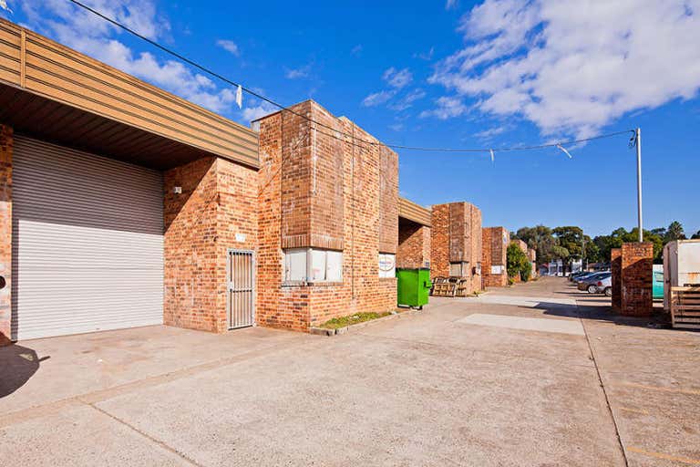 17-19 Governor Macquarie Drive Chipping Norton NSW 2170 - Image 4