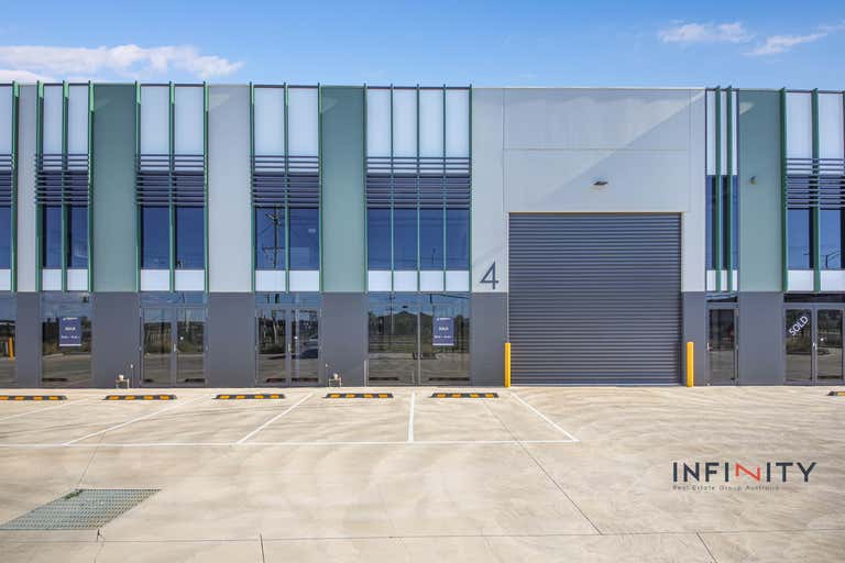 4/4 Amherst Drive Truganina VIC 3029 - Image 1