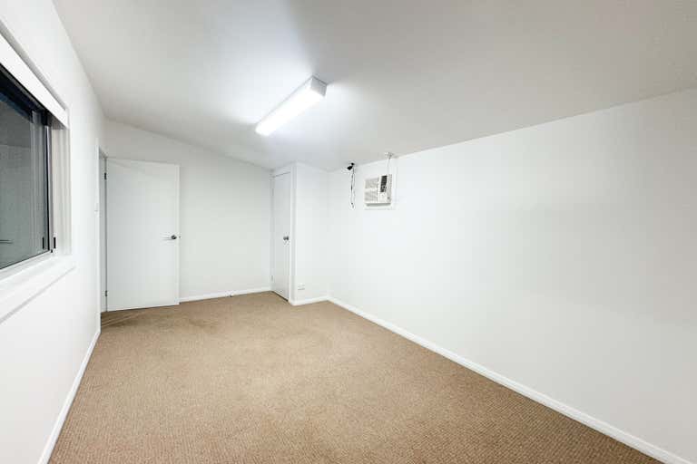 7/7 Kara Crescent Taylors Beach NSW 2316 - Image 2