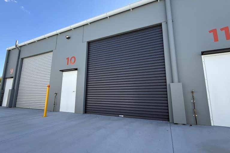 10/75 Mustang Drive Rutherford NSW 2320 - Image 1