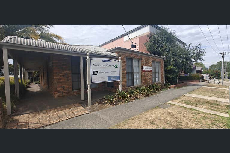 2/1 Barkly Street Warragul VIC 3820 - Image 1