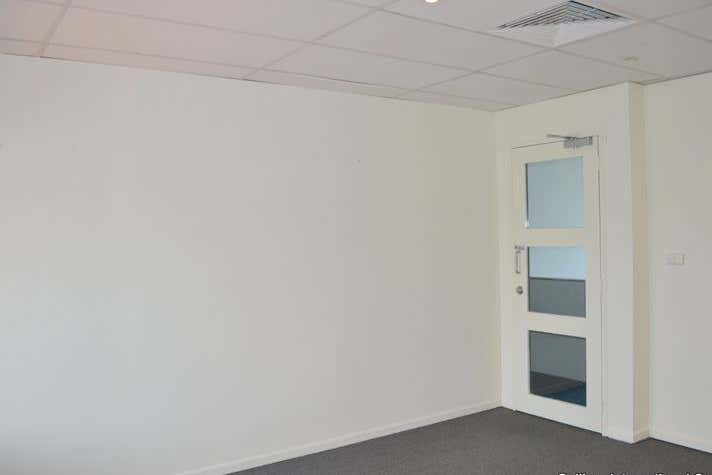 Suite 3, 242 Sheridan Street Cairns North QLD 4870 - Image 3