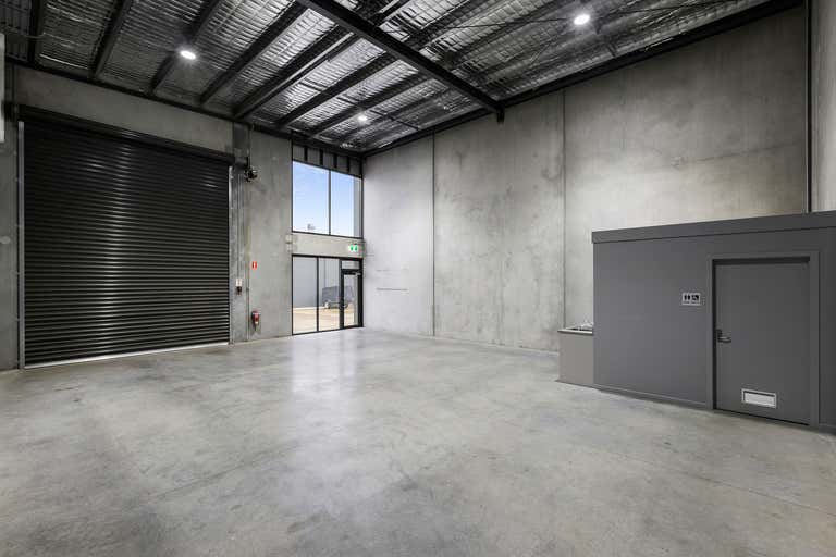 Unit 4, 65 Leather Street Breakwater VIC 3219 - Image 2