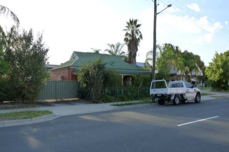 470 Macauley Street Albury NSW 2640 - Image 4