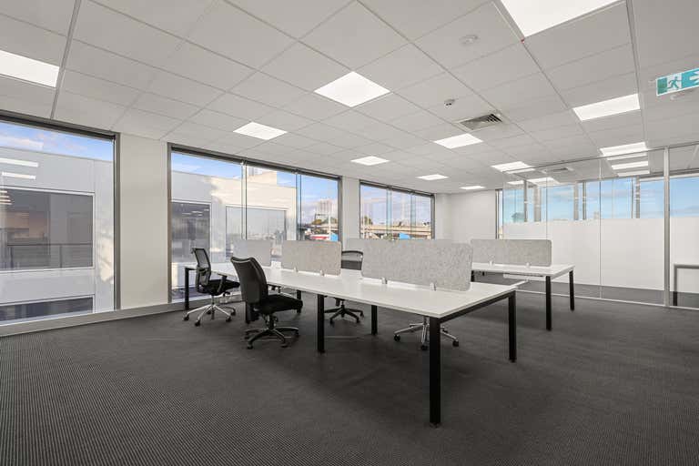 4/75 Lorimer Street Docklands VIC 3008 - Image 2